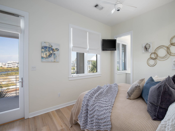 Amazing 5 Bedroom Beachfront Home in Destin with Sunset View